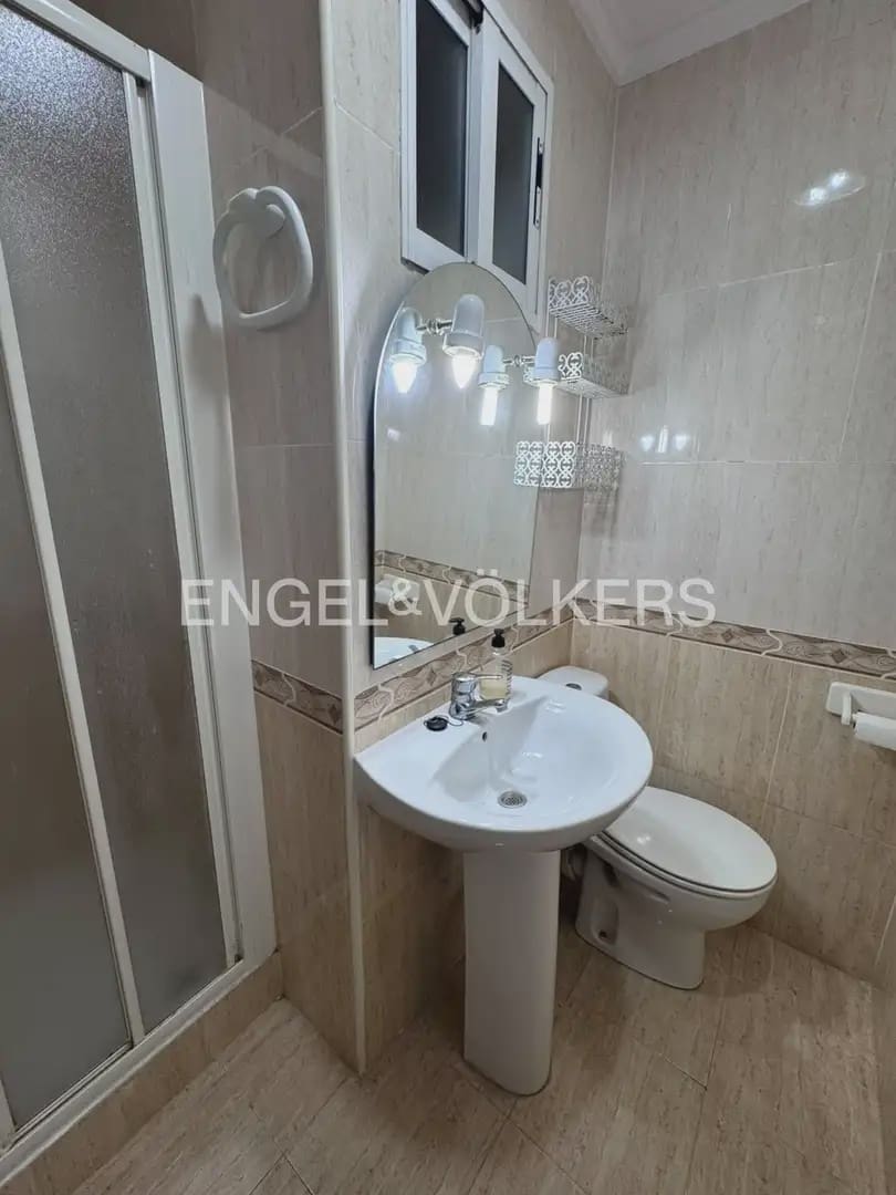 4 camera da letto Appartamento da affittare in Valencia citta - 1.400 € (Rif: 10060865)