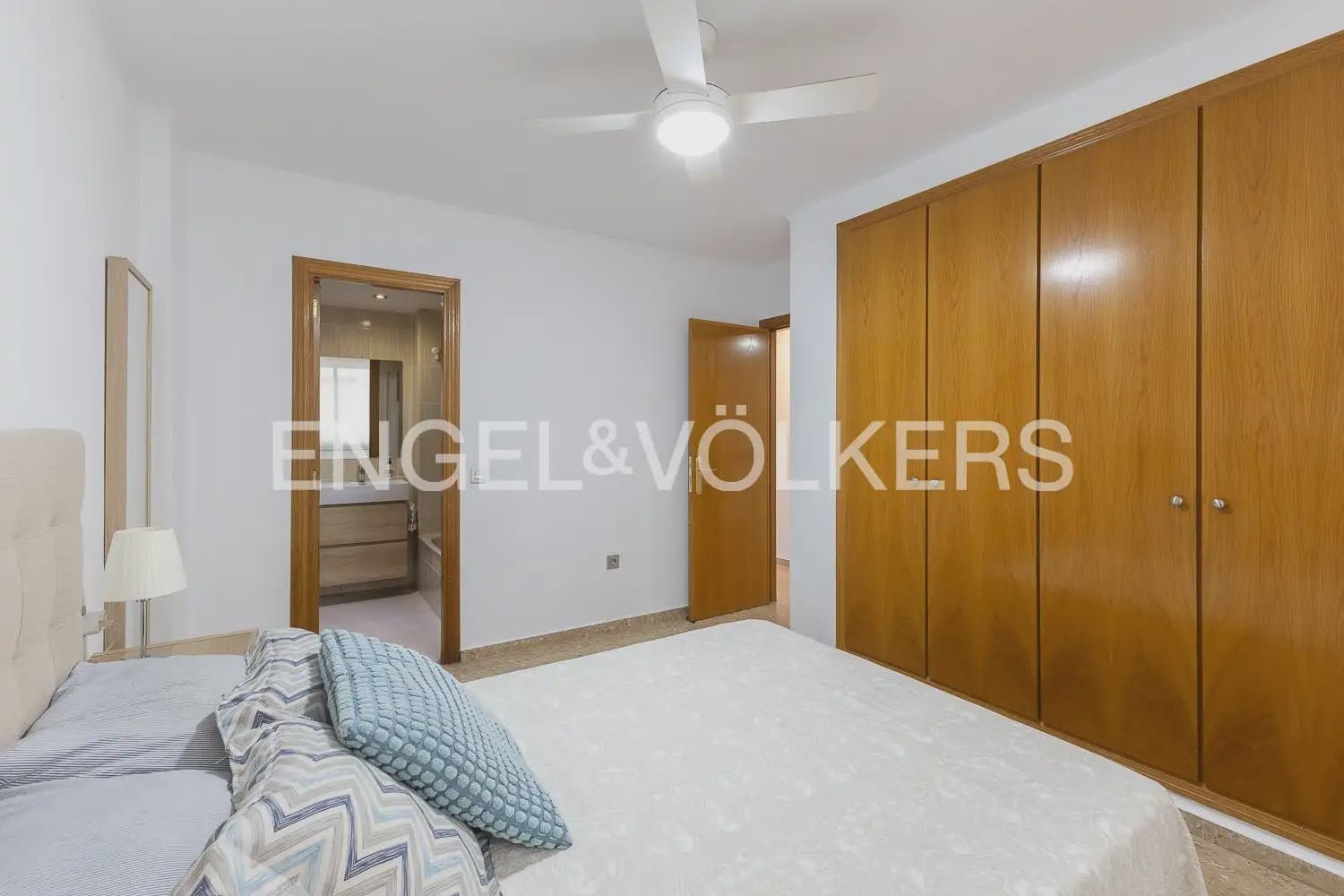3 soverom Leilighet til leie i Alboraya / Alboraia med garasje - € 1 400 (Ref: 10060867)