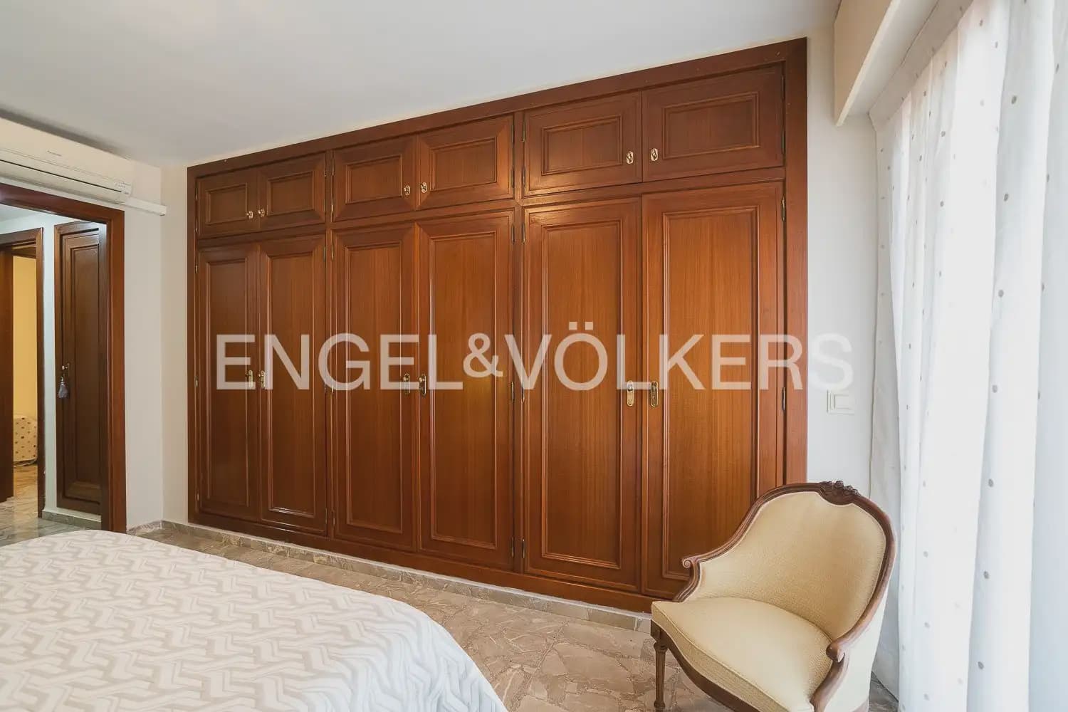 5 makuuhuone Asunto myytävänä paikassa Valencia kaupunki - 692 500 € (Ref: 10060869)