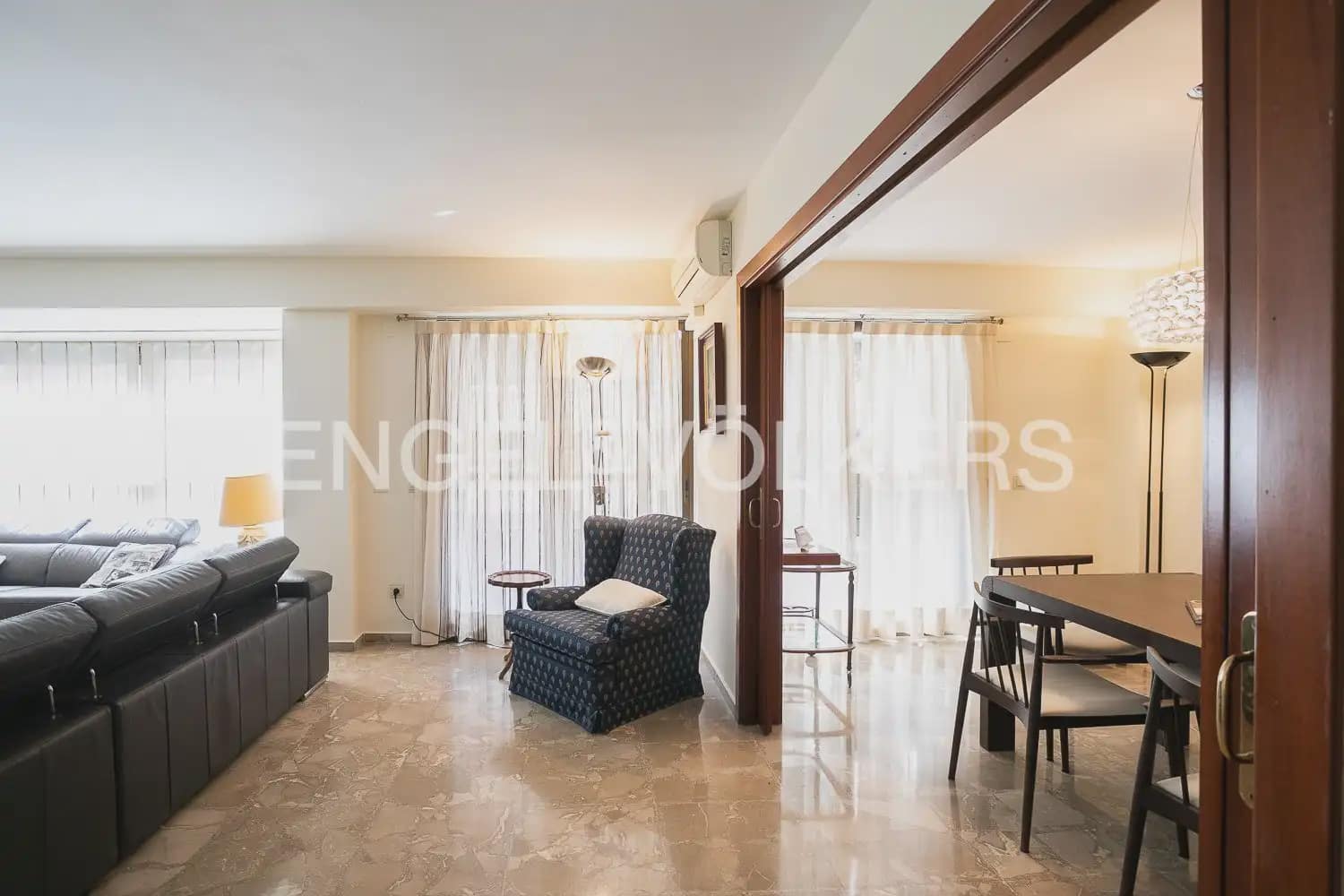 5 makuuhuone Asunto myytävänä paikassa Valencia kaupunki - 692 500 € (Ref: 10060869)