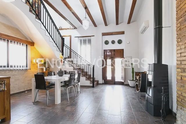 3 makuuhuone Huvila myytävänä paikassa La Punta, Valencia kaupunki mukana 
autotalli - 1 650 000 € (Ref: 10060870)