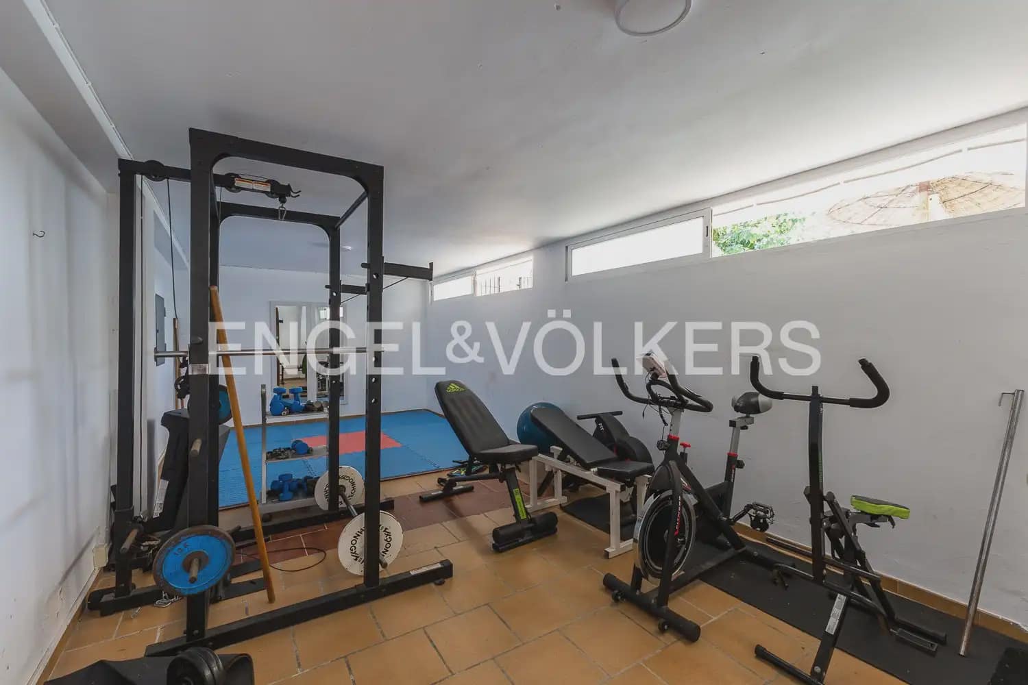 Pareado de 4 habitaciones en Cullera en venta con piscina garaje - 670.000 € (Ref: 10060871)