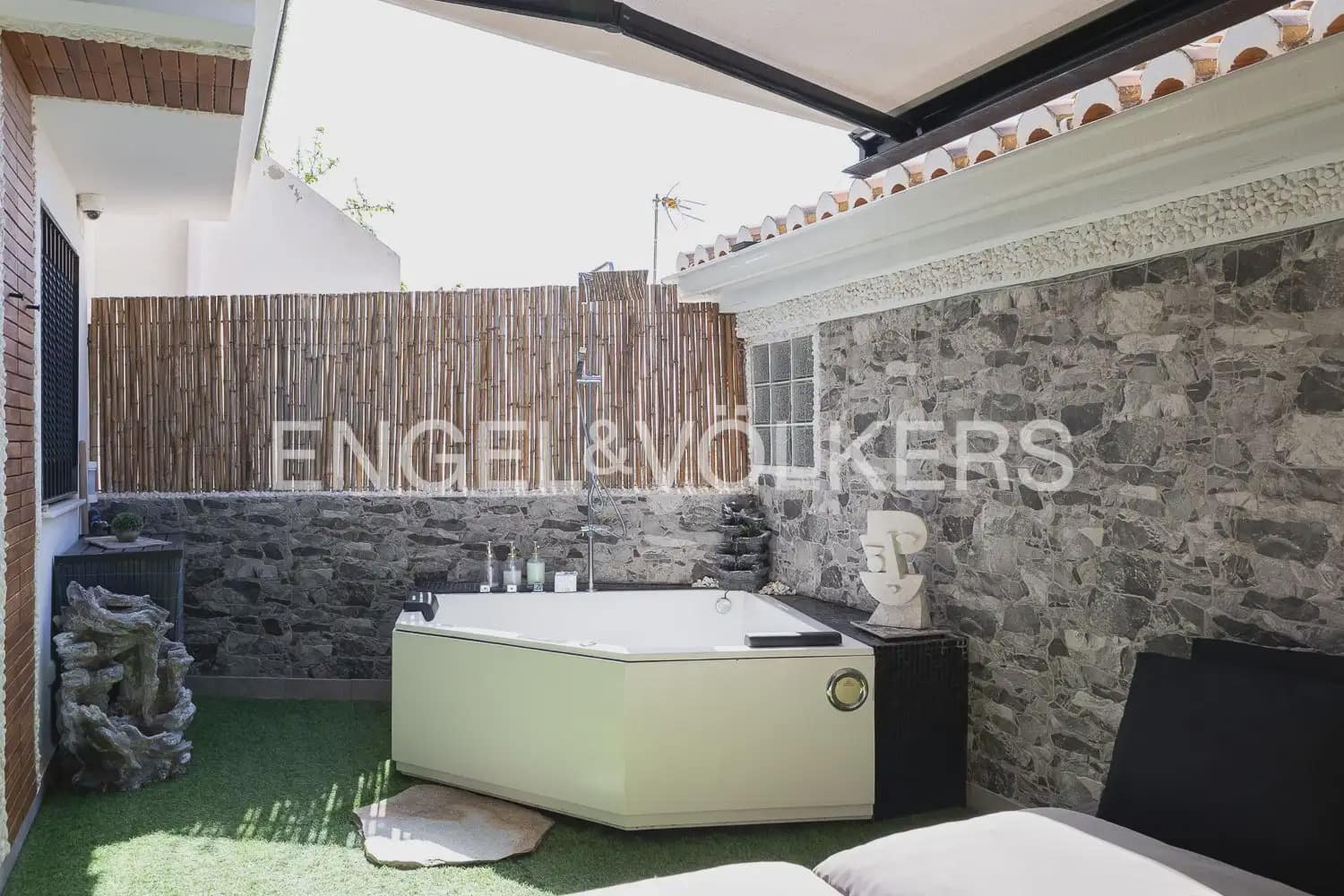 Pareado de 4 habitaciones en Cullera en venta con piscina garaje - 670.000 € (Ref: 10060871)
