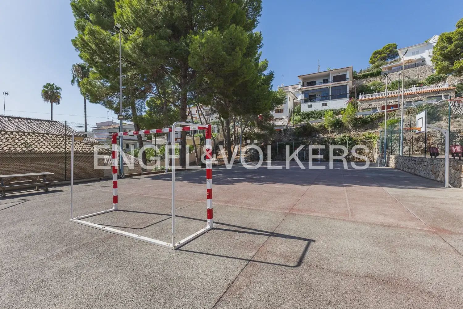 Pareado de 4 habitaciones en Cullera en venta con piscina garaje - 670.000 € (Ref: 10060871)