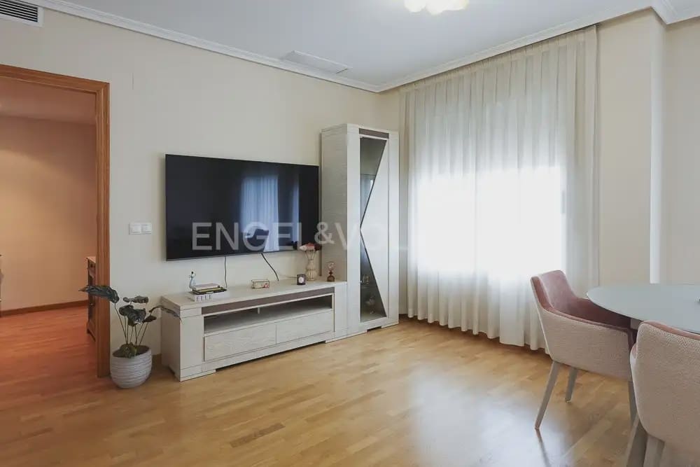 2 camera da letto Appartamento da affittare in Mislata con garage - 1.600 € (Rif: 10060962)