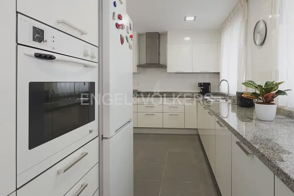 2 camera da letto Appartamento da affittare in Mislata con garage - 1.600 € (Rif: 10060962)