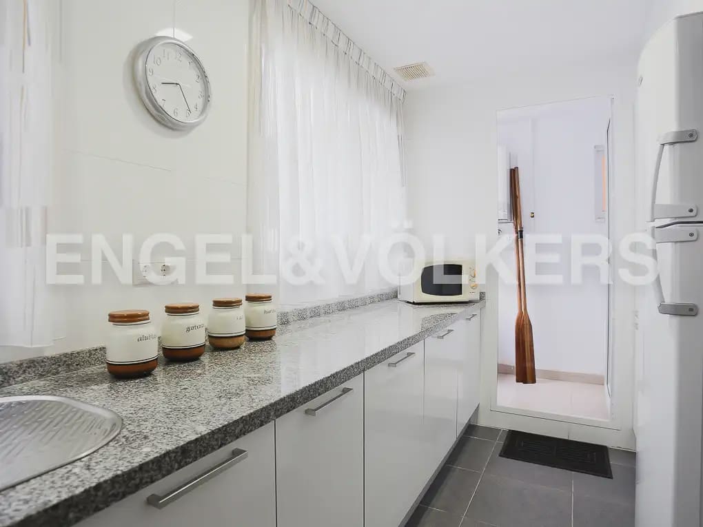 2 camera da letto Appartamento da affittare in Mislata con garage - 1.600 € (Rif: 10060962)