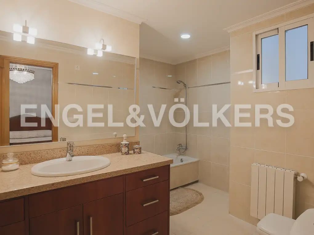 2 camera da letto Appartamento da affittare in Mislata con garage - 1.600 € (Rif: 10060962)