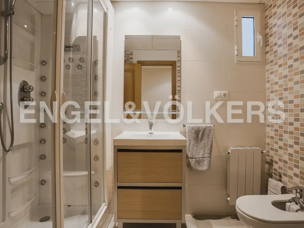 2 camera da letto Appartamento da affittare in Mislata con garage - 1.600 € (Rif: 10060962)