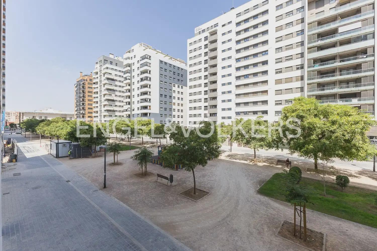 1 soverom Leilighet til salgs i Valencia by med svømmebasseng garasje - € 350 000 (Ref: 10060963)