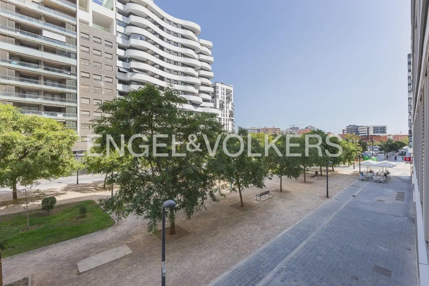 1 soverom Leilighet til salgs i Valencia by med svømmebasseng garasje - € 350 000 (Ref: 10060963)