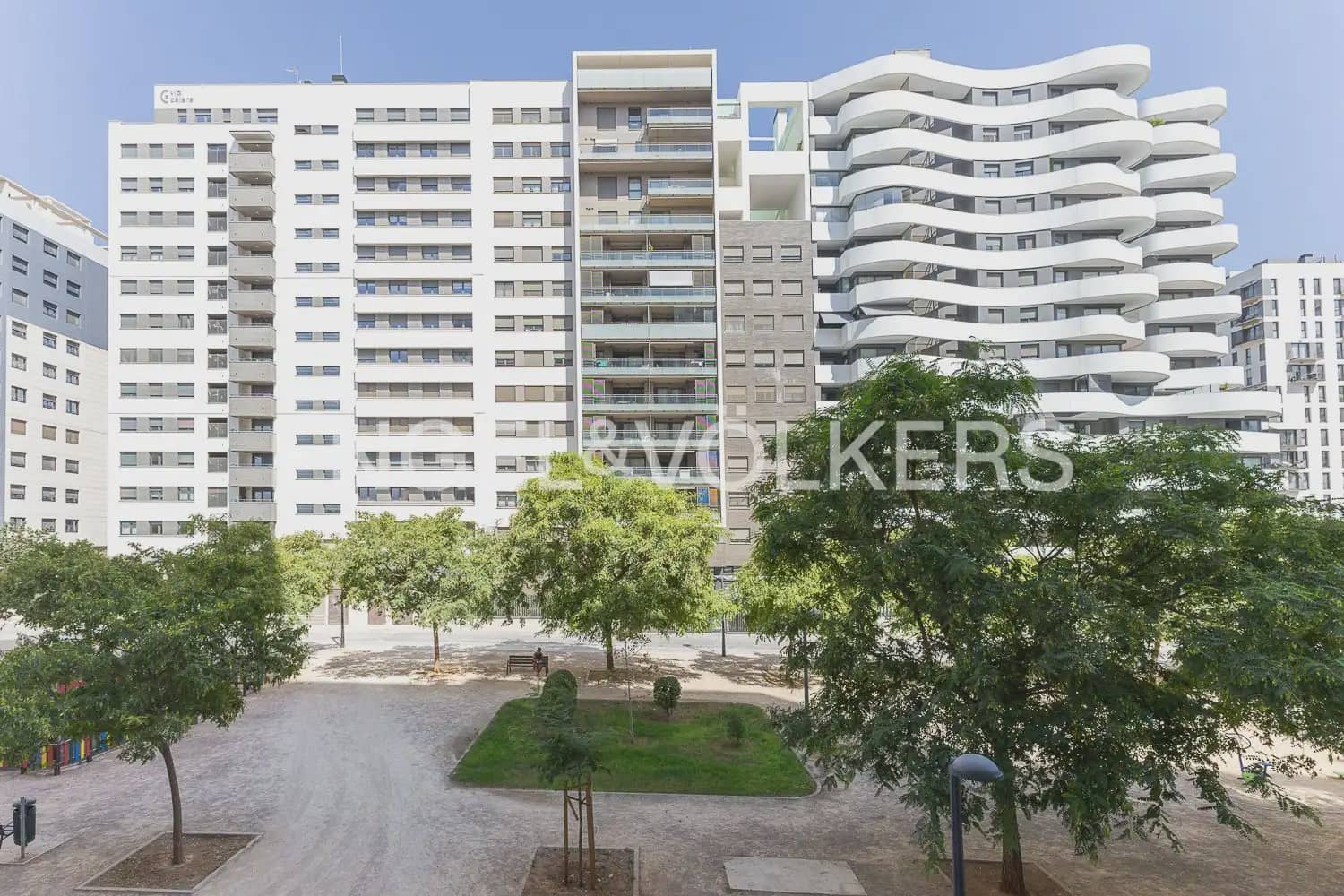 1 soverom Leilighet til salgs i Valencia by med svømmebasseng garasje - € 350 000 (Ref: 10060963)