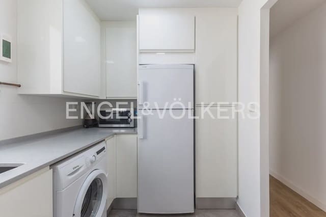 2 bedroom Flat for rent in Mont-Olivet, Valencia city - € 1,500 (Ref: 10060964)