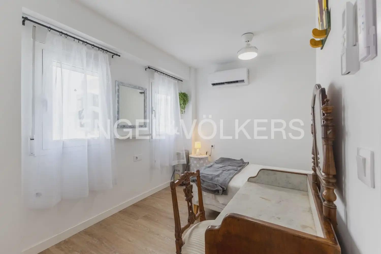 2 sypialnia Mieszkanie do wynajęcia w Miasto Walencja - 1 500 € (Ref: 10060964)