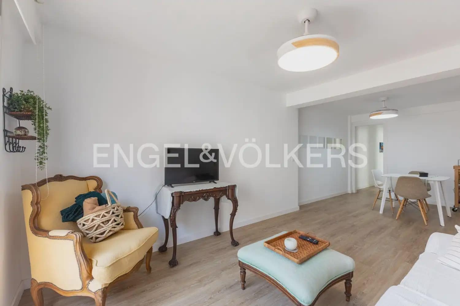 2 sypialnia Mieszkanie do wynajęcia w Miasto Walencja - 1 500 € (Ref: 10060964)