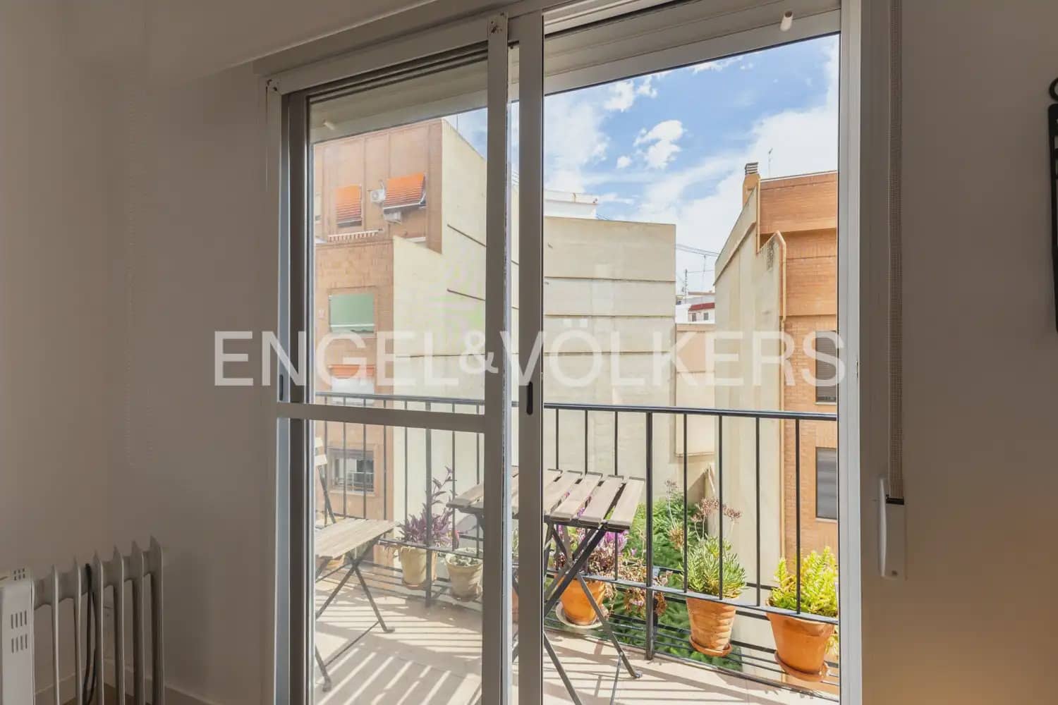 2 sypialnia Mieszkanie do wynajęcia w Miasto Walencja - 1 500 € (Ref: 10060964)