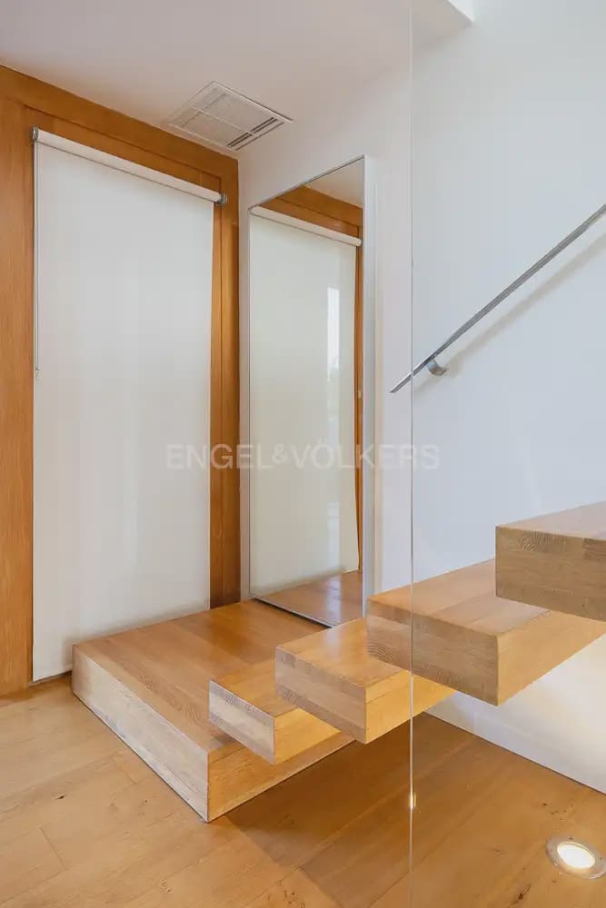 Chalet de 5 habitaciones en Bétera en alquiler con piscina garaje - 6.500 € (Ref: 10060965)