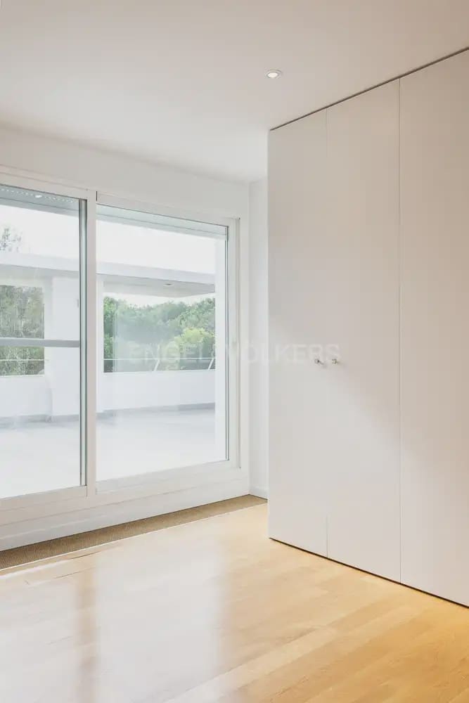 Chalet de 5 habitaciones en Bétera en alquiler con piscina garaje - 6.500 € (Ref: 10060965)
