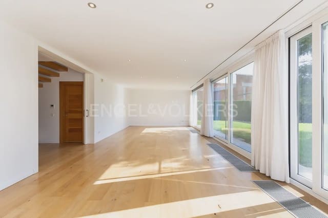 Chalet de 5 habitaciones en Bétera en alquiler con piscina garaje - 6.500 € (Ref: 10060965)