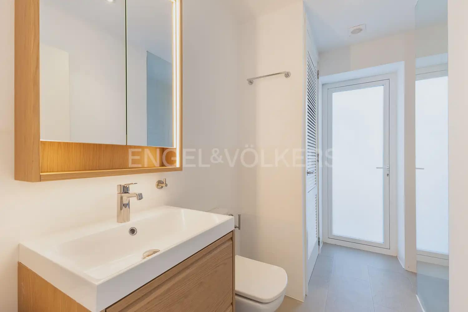 Chalet de 5 habitaciones en Bétera en alquiler con piscina garaje - 6.500 € (Ref: 10060965)