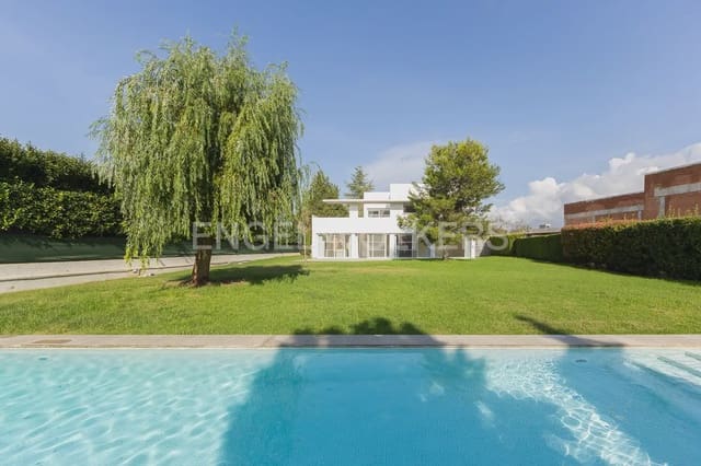 Chalet de 5 habitaciones en Bétera en alquiler con piscina garaje - 6.500 € (Ref: 10060965)