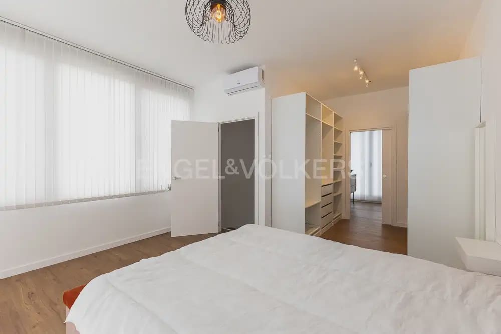 5 quarto Moradia para arrendar em Godella com piscina garagem - 3 500 € (Ref: 10060966)