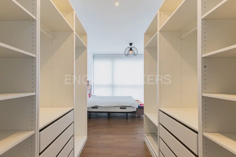 5 quarto Moradia para arrendar em Godella com piscina garagem - 3 500 € (Ref: 10060966)