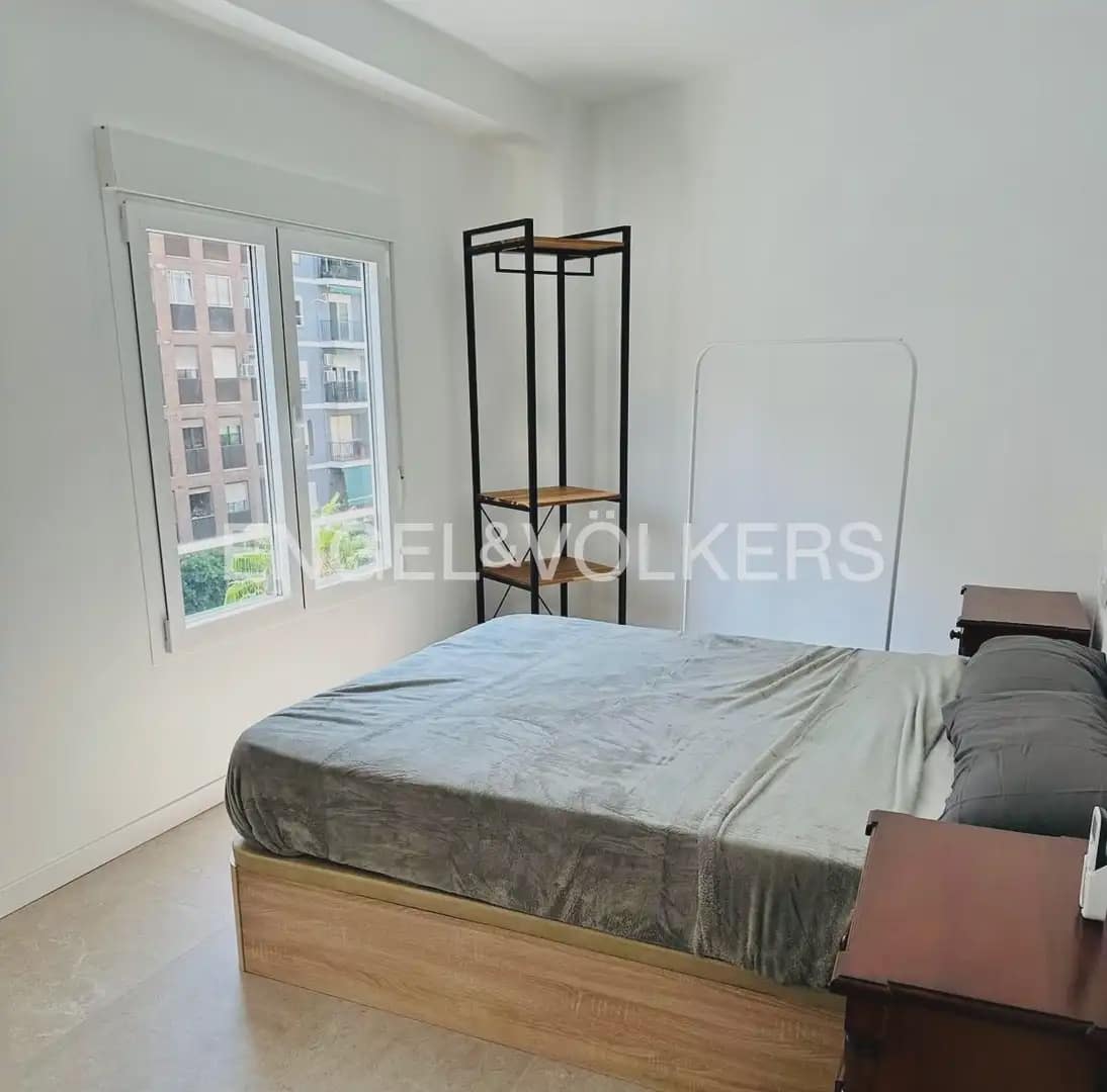 3 sypialnia Mieszkanie do wynajęcia w Miasto Walencja - 1 900 € (Ref: 10062705)