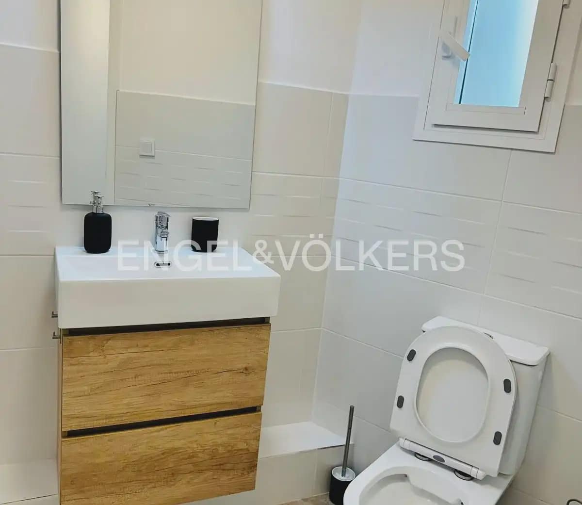 3 sypialnia Mieszkanie do wynajęcia w Miasto Walencja - 1 900 € (Ref: 10062705)