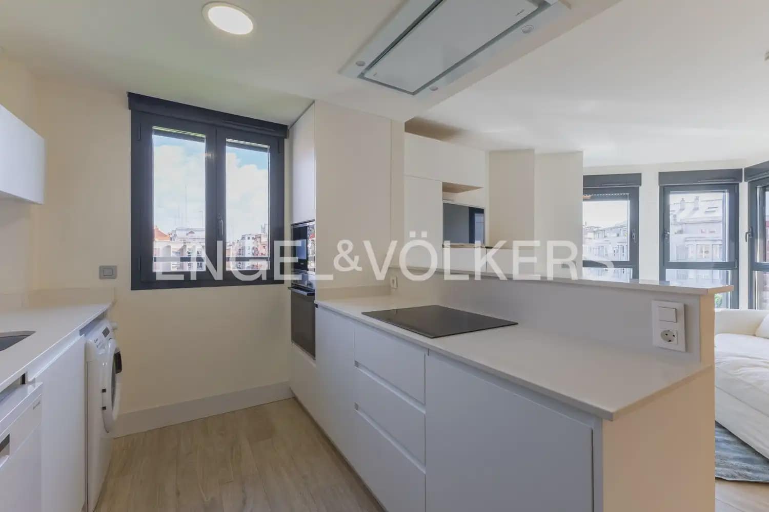 Wohnung zu vermieten in Valencia Stadt - 1.400 € (Ref: 10062833)