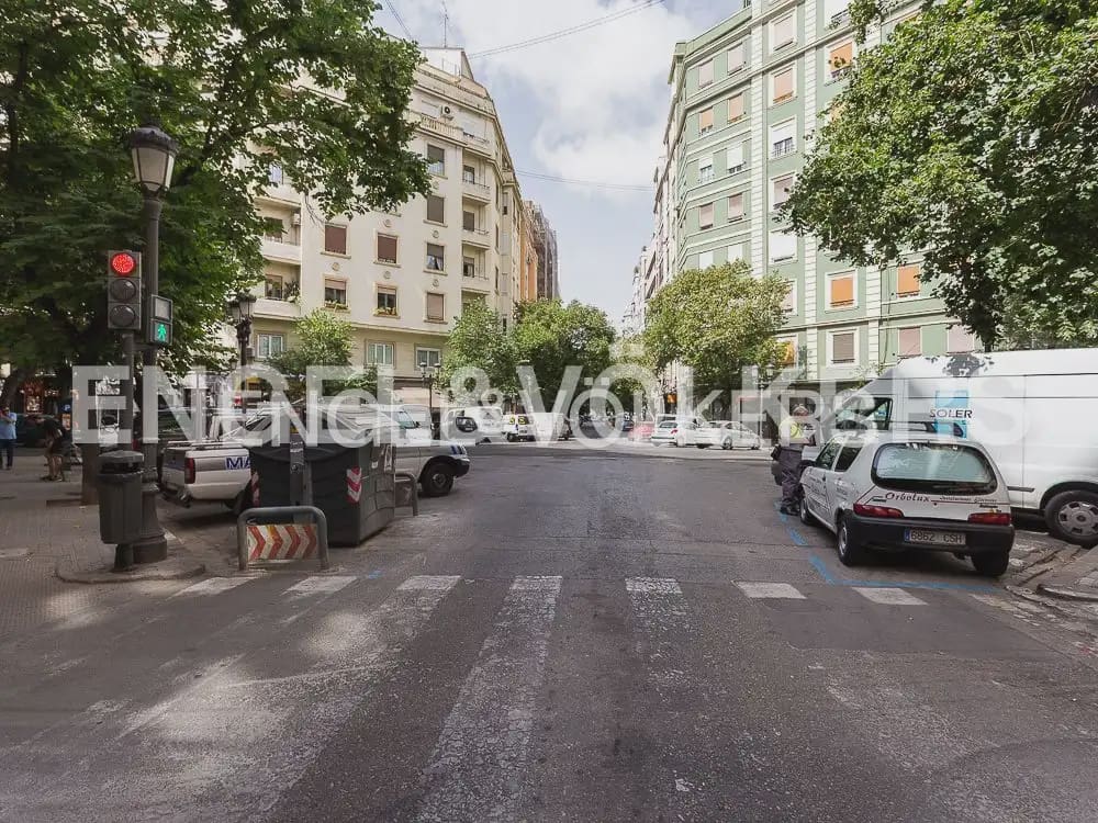 3 quarto Penthouse para arrendar em Valencia cidade - 3 200 € (Ref: 10062834)