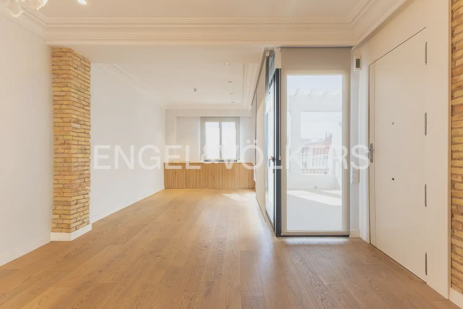 3 quarto Penthouse para arrendar em Valencia cidade - 3 200 € (Ref: 10062834)