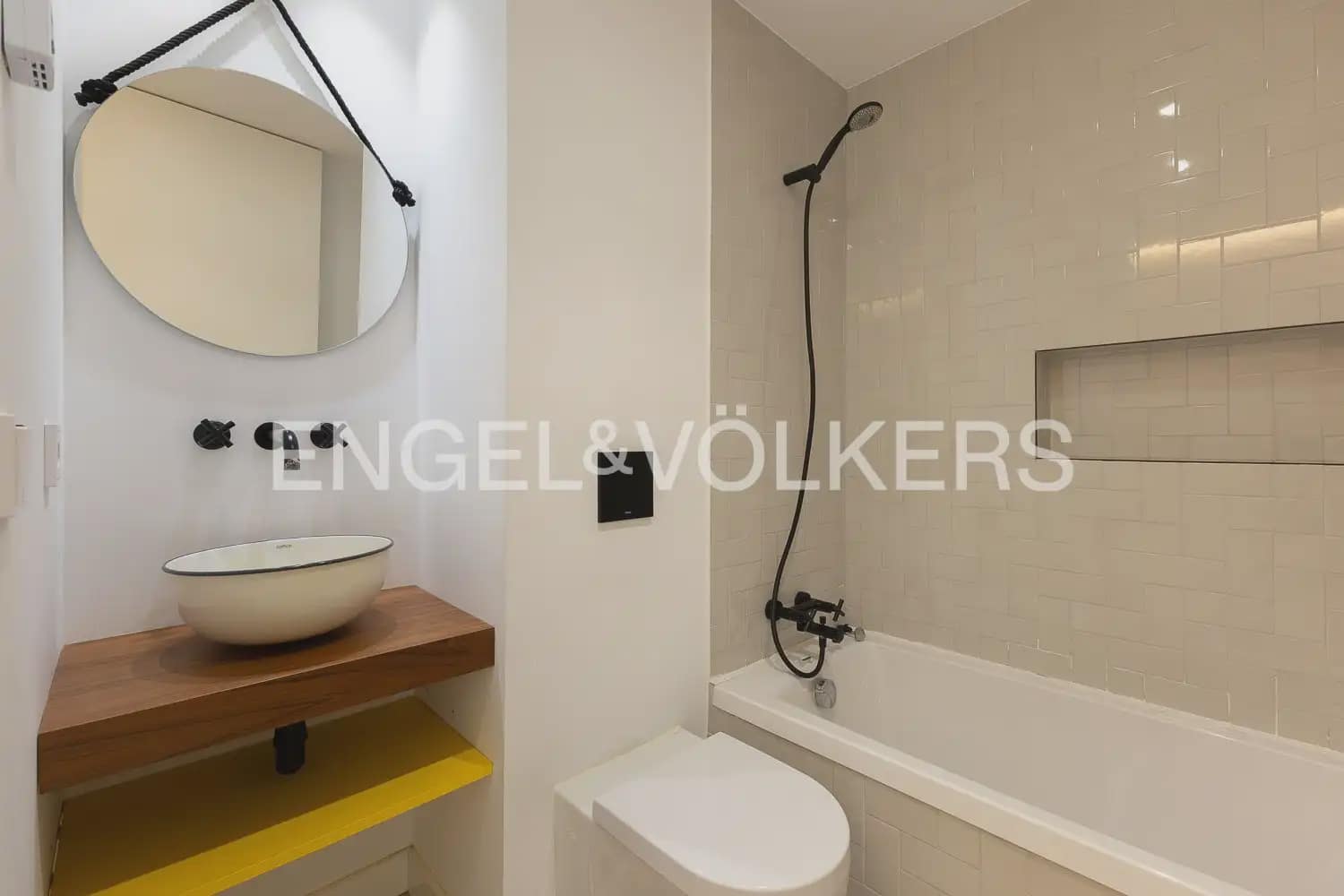 3 quarto Penthouse para arrendar em Valencia cidade - 3 200 € (Ref: 10062834)