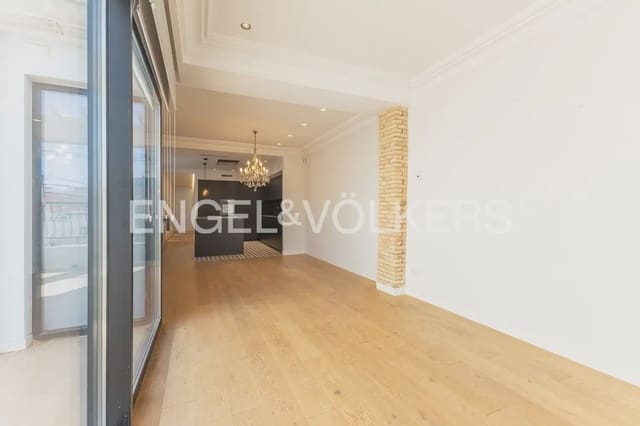 Ático de 3 habitaciones en La Gran Via, València ciudad en alquiler - 3.200 € (Ref: 10062834)