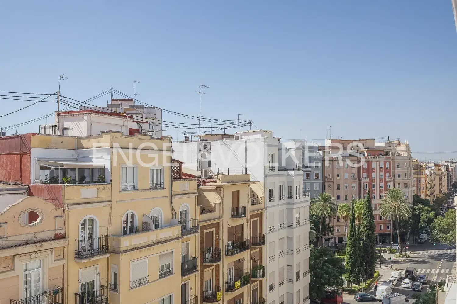 3 quarto Penthouse para arrendar em Valencia cidade - 3 200 € (Ref: 10062834)