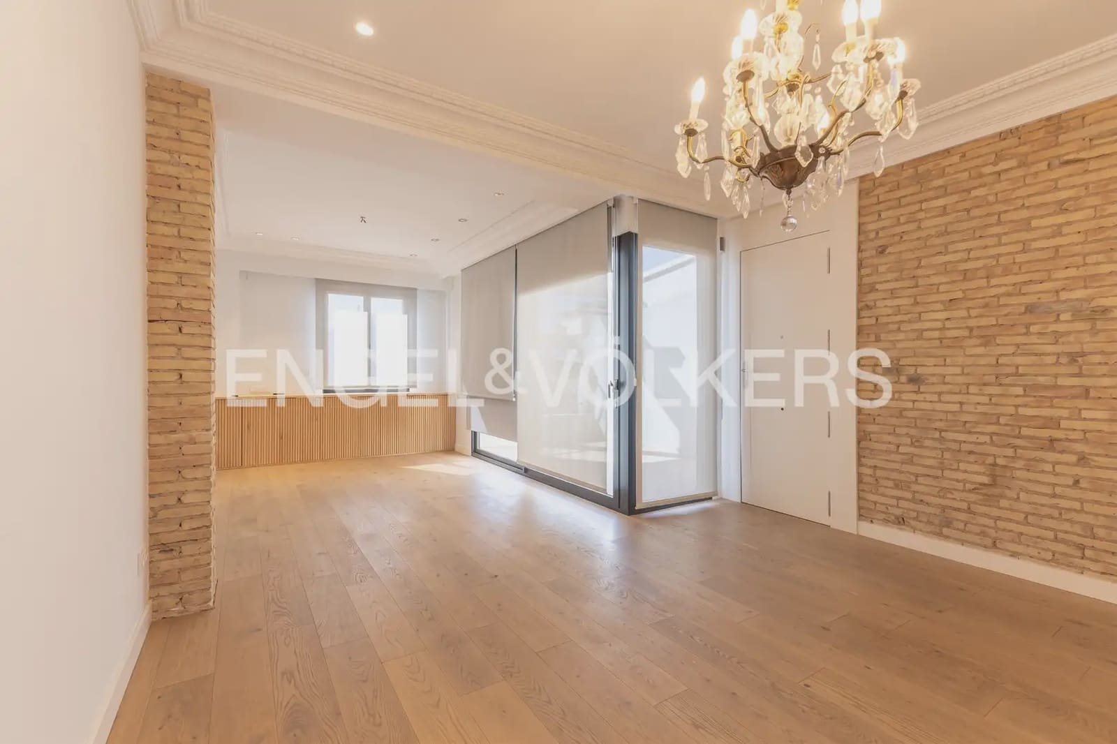 3 quarto Penthouse para arrendar em Valencia cidade - 3 200 € (Ref: 10062834)