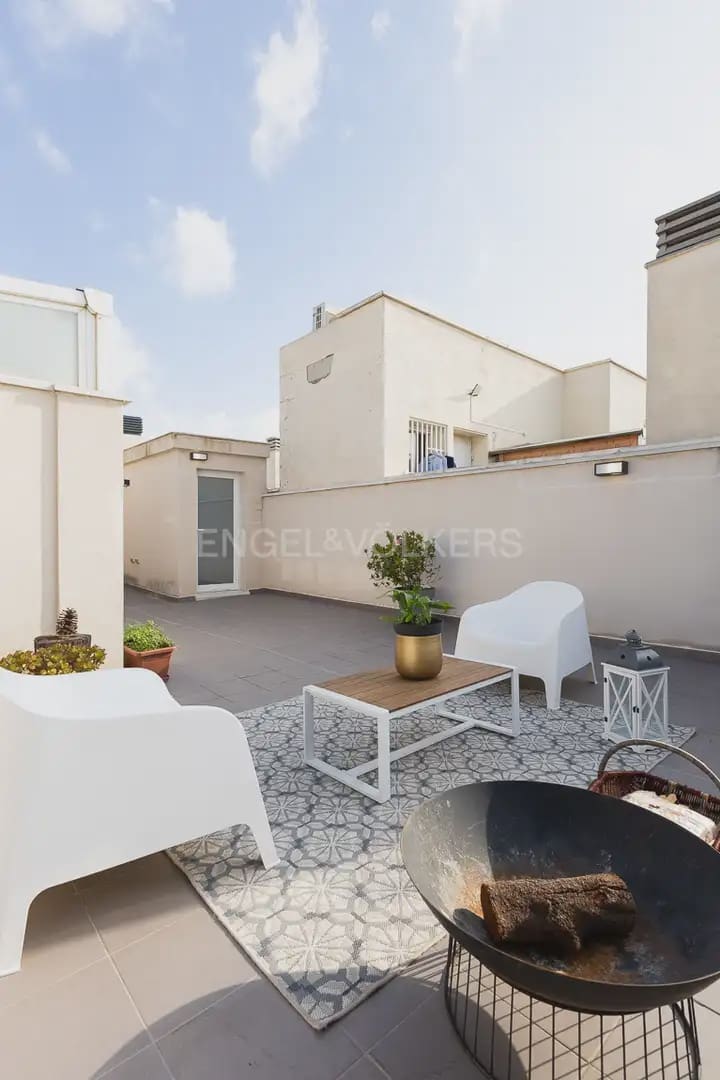 3 bedroom Flat for rent in Alboraya / Alboraia with garage - € 2,000 (Ref: 10062956)