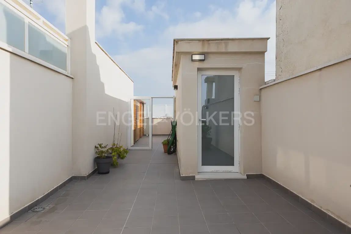 3 bedroom Flat for rent in Alboraya / Alboraia with garage - € 2,000 (Ref: 10062956)