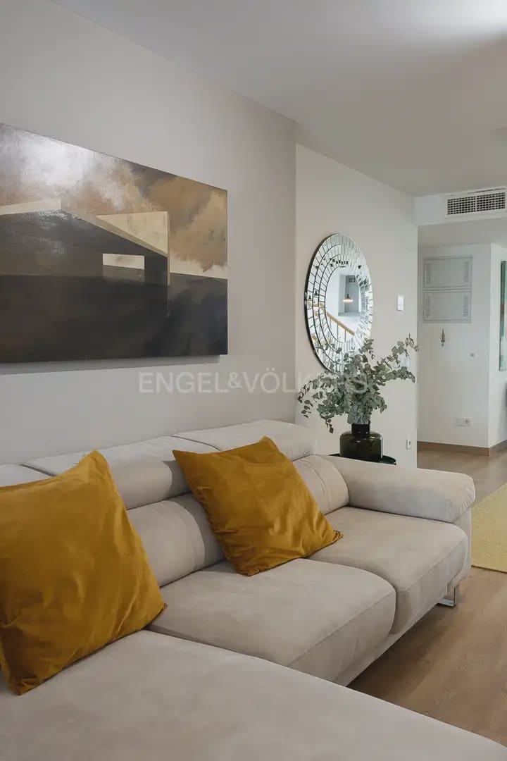 3 bedroom Flat for rent in Alboraya / Alboraia with garage - € 2,000 (Ref: 10062956)