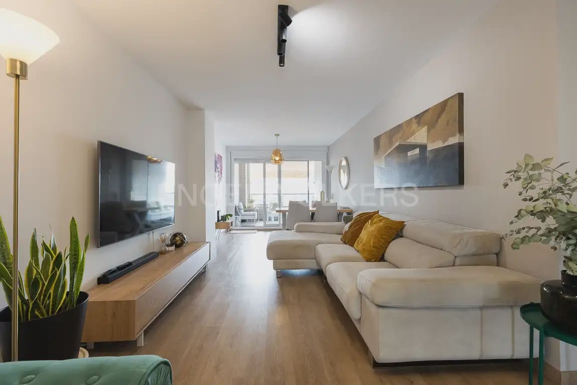 3 bedroom Flat for rent in Alboraya / Alboraia with garage - € 2,000 (Ref: 10062956)