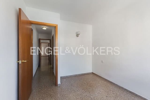 3 bedroom Flat for sale in Campanar, Valencia city with garage - € 450,000 (Ref: 10062957)