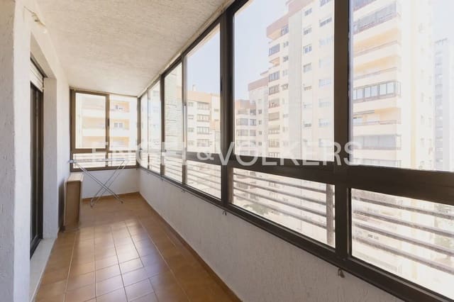 3 bedroom Flat for sale in Campanar, Valencia city with garage - € 450,000 (Ref: 10062957)