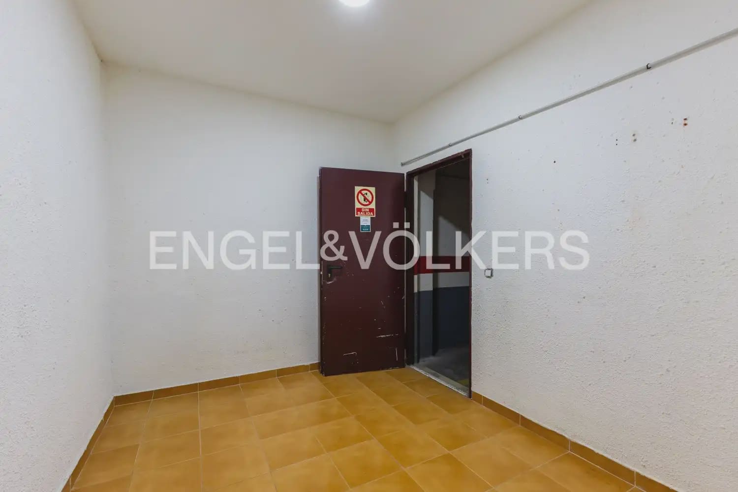 5 soveværelse Rækkehus til salg i Sagunto / Sagunt med swimmingpool garage - € 370.000 (Ref: 10062958)