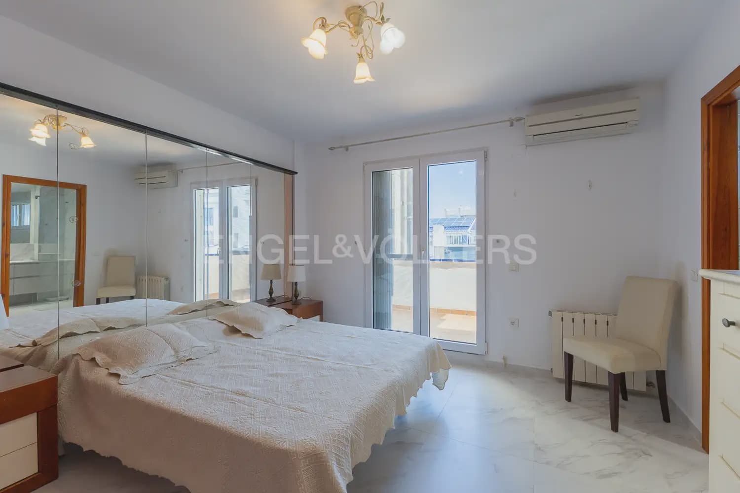 Adosado de 4 habitaciones en Canet d'En Berenguer en alquiler con piscina garaje - 1.700 € (Ref: 10065021)