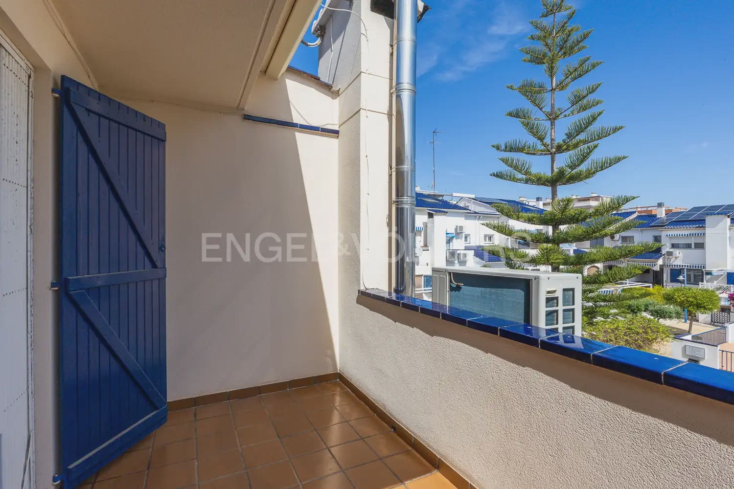 Adosado de 4 habitaciones en Canet d'En Berenguer en alquiler con piscina garaje - 1.700 € (Ref: 10065021)