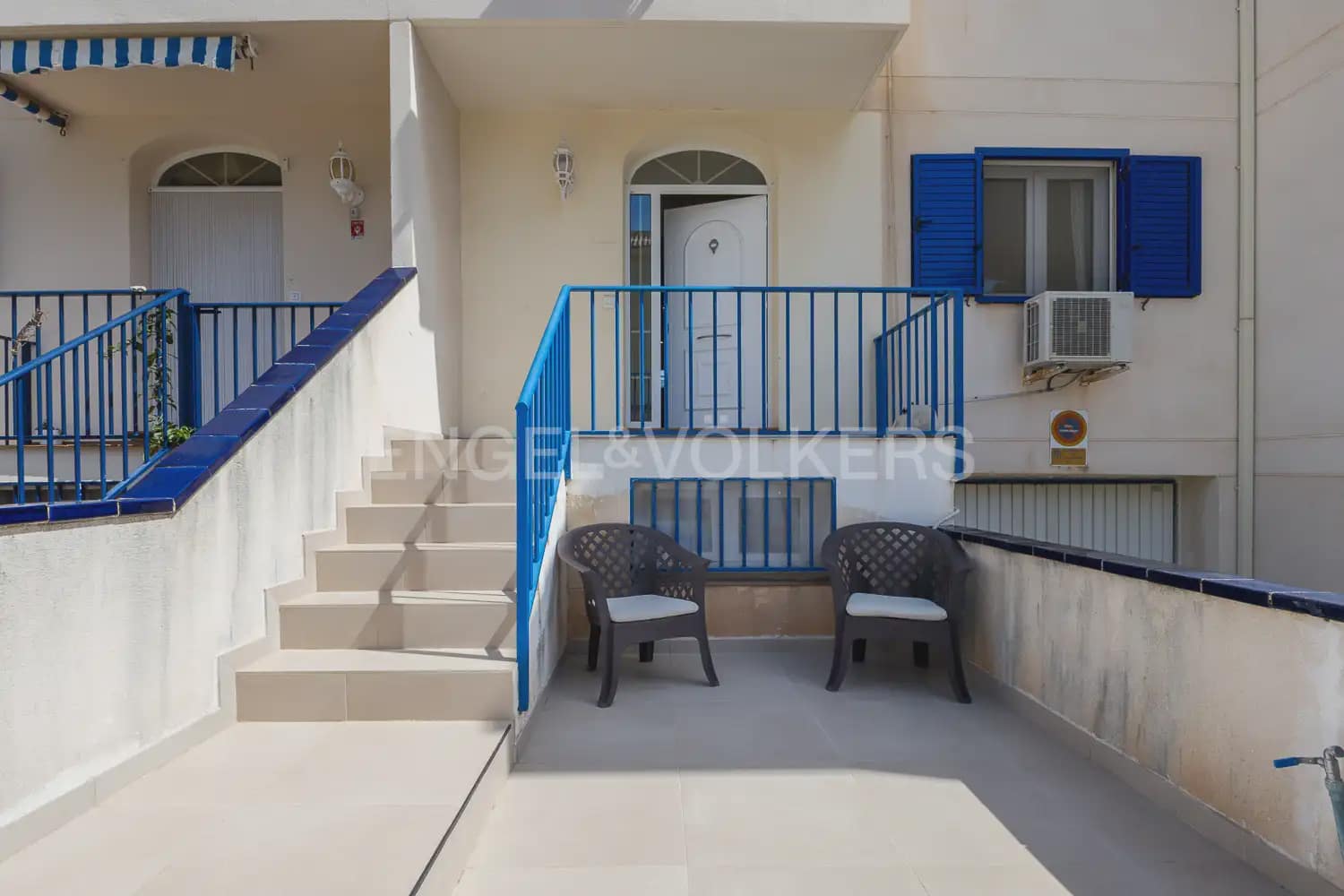 Adosado de 4 habitaciones en Canet d'En Berenguer en alquiler con piscina garaje - 1.700 € (Ref: 10065021)