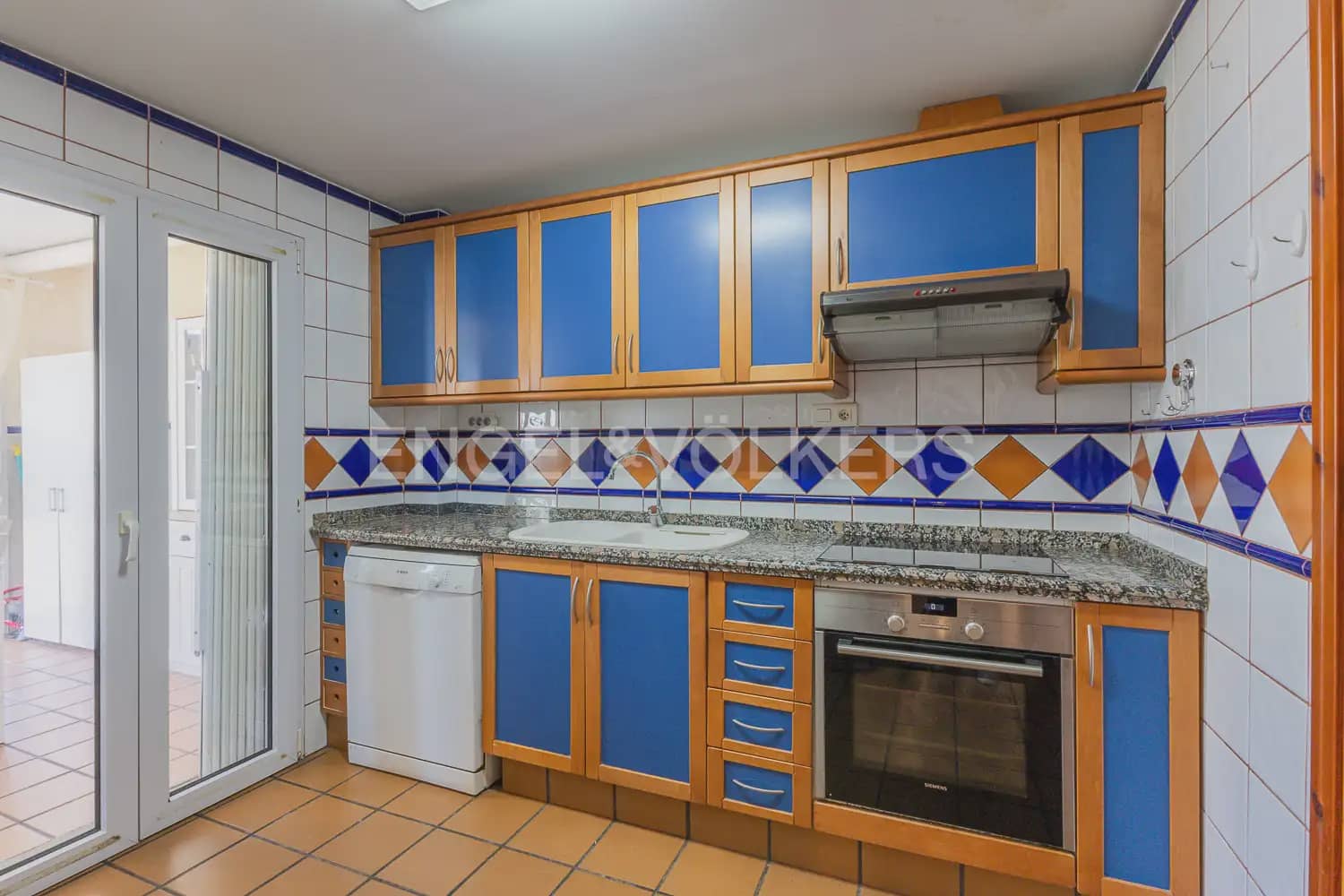 Adosado de 4 habitaciones en Canet d'En Berenguer en alquiler con piscina garaje - 1.700 € (Ref: 10065021)