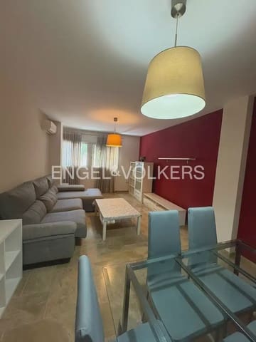 3 makuuhuone Asunto vuokrattavana paikassa Silla - 1 350 € (Ref: 10072965)