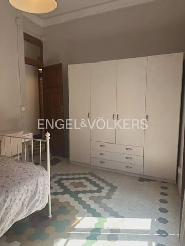 4 soverom Leilighet til leie i El Carme, Valencia by - € 1 500 (Ref: 10073119)
