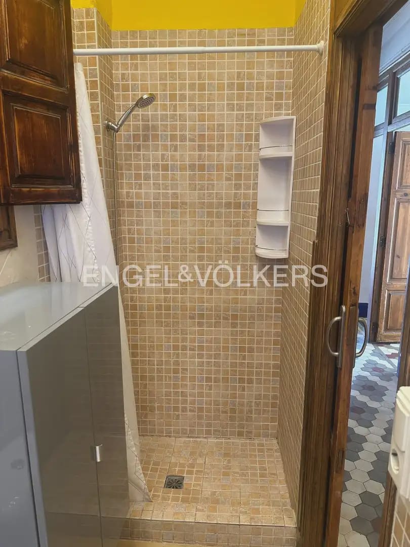 4 soverom Leilighet til leie i Valencia by - € 1 500 (Ref: 10073119)